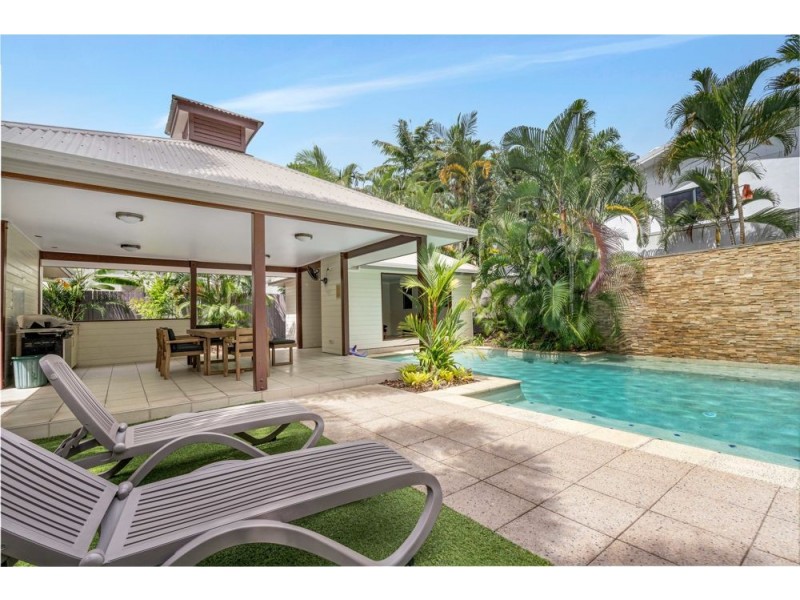 12/242 Grafton Street, Cairns North QLD 4870