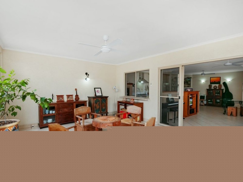 913/2-10 Greenslopes Street, Cairns North QLD 4870