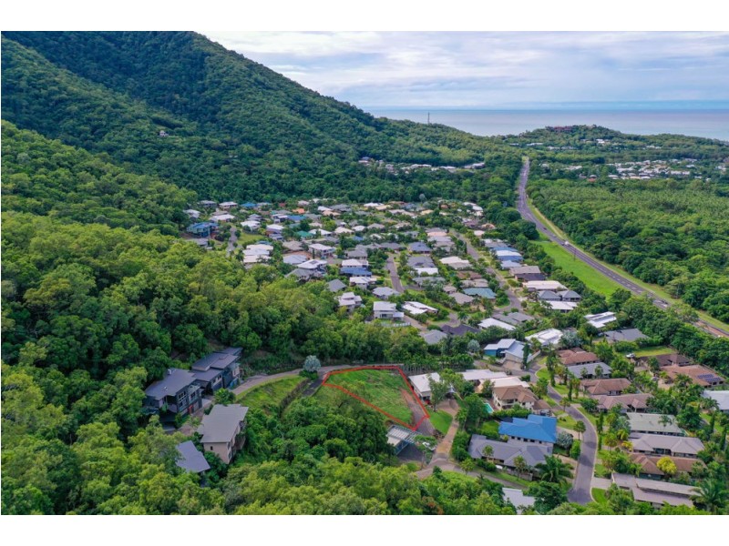 10 Seascape Close, Palm Cove QLD 4879