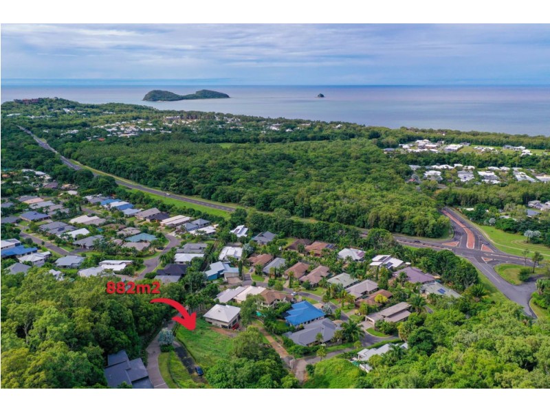 10 Seascape Close, Palm Cove QLD 4879