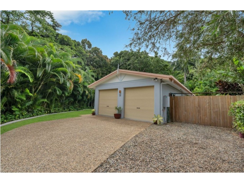 21 Gloucester Street, Whitfield QLD 4870