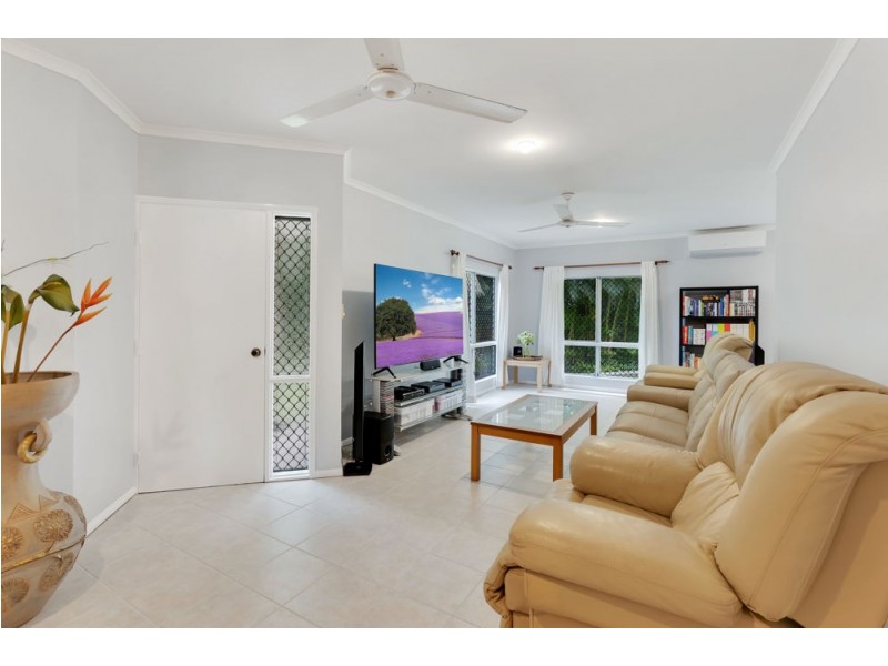 21 Gloucester Street, Whitfield QLD 4870