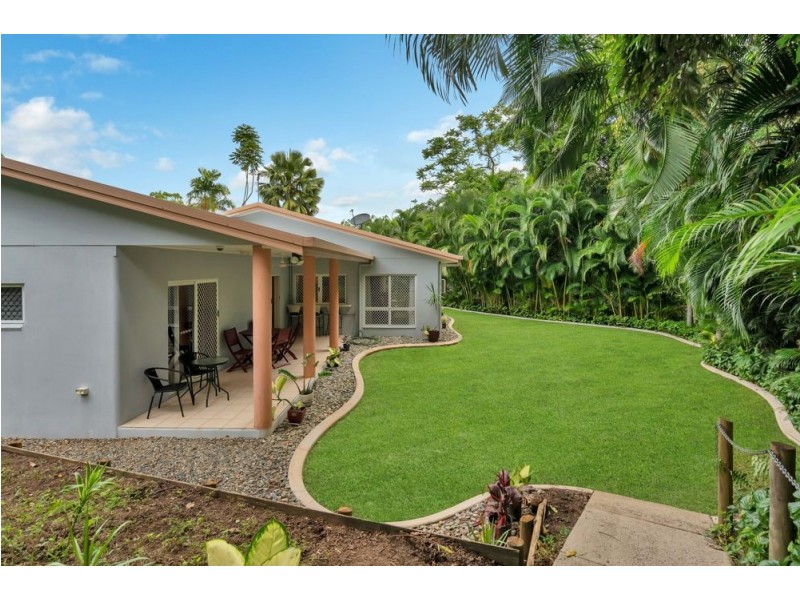 21 Gloucester Street, Whitfield QLD 4870