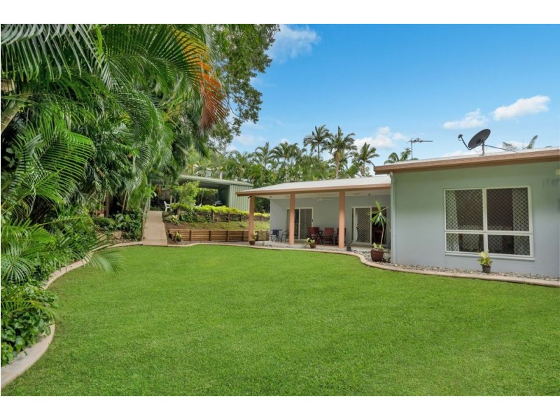 21 Gloucester Street, Whitfield QLD 4870