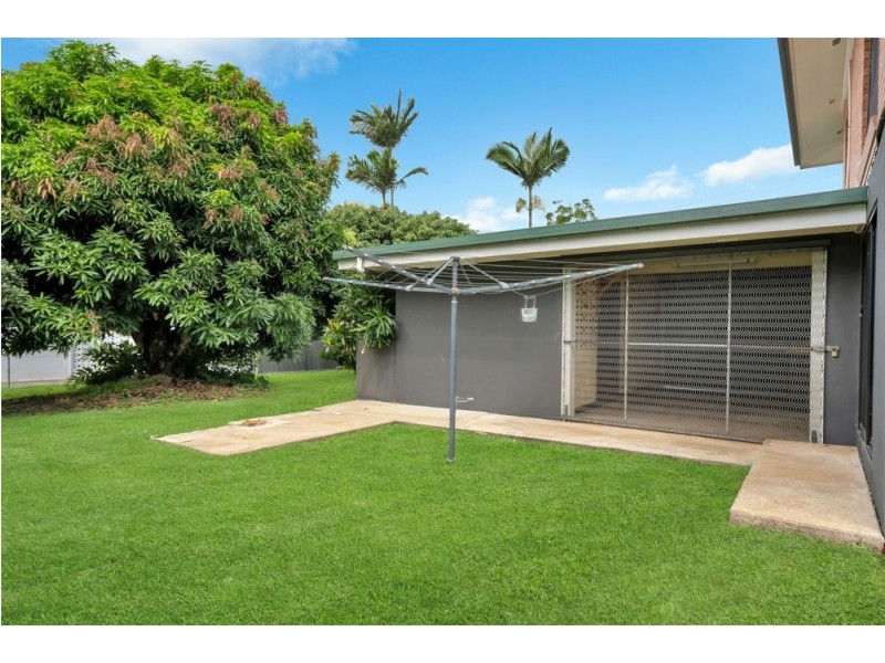174 McManus Street, Whitfield QLD 4870