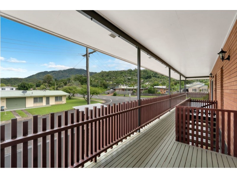 174 McManus Street, Whitfield QLD 4870