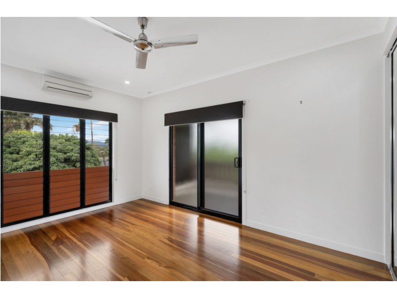 174 McManus Street, Whitfield QLD 4870