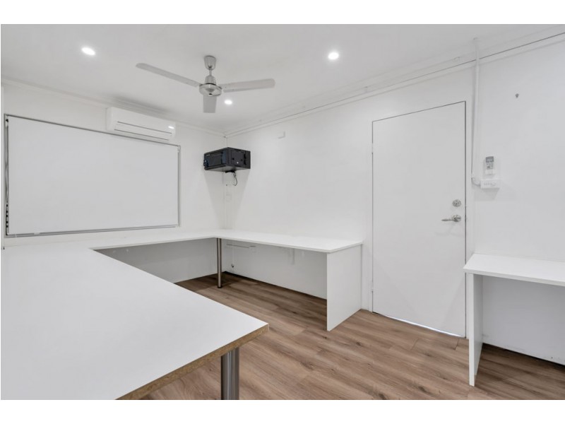 174 McManus Street, Whitfield QLD 4870