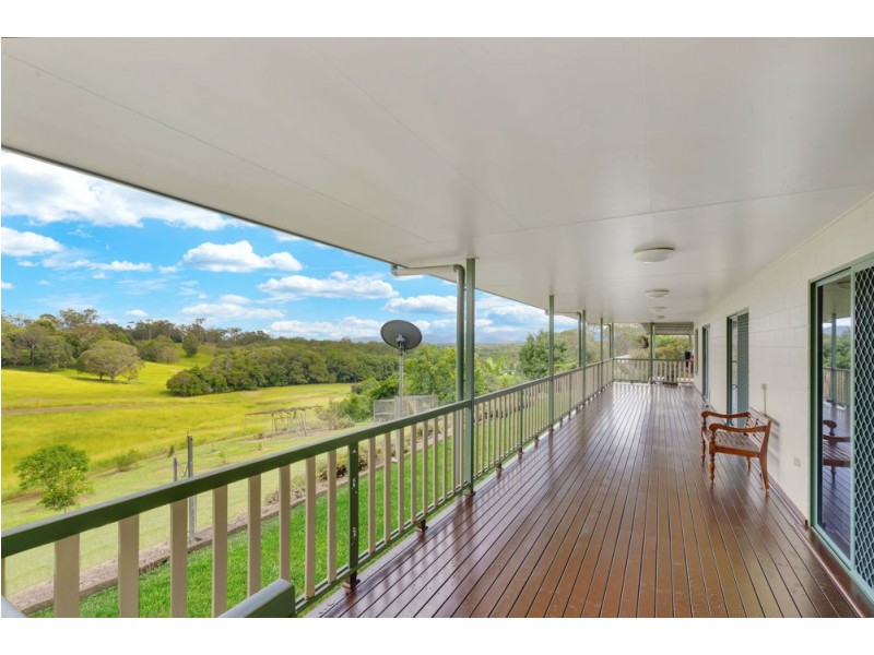 246 Russell Pocket Road, Barrine QLD 4872