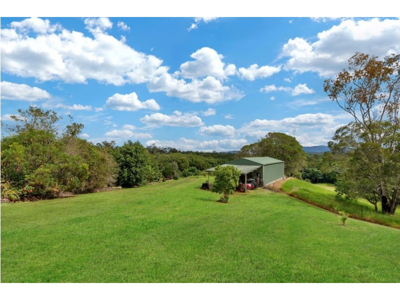 246 Russell Pocket Road, Barrine QLD 4872