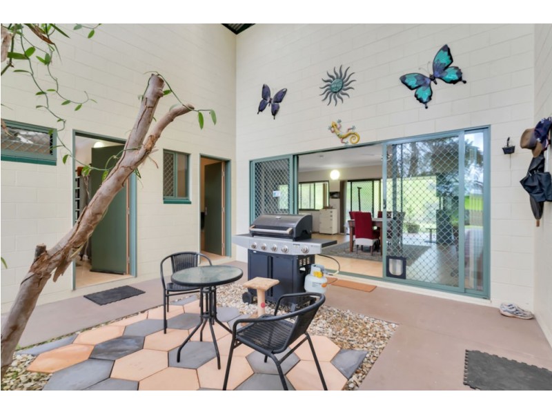 246 Russell Pocket Road, Barrine QLD 4872