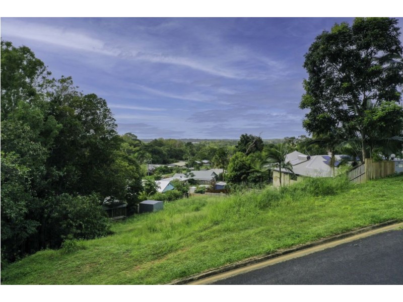 26 Bena Street, Smithfield QLD 4878