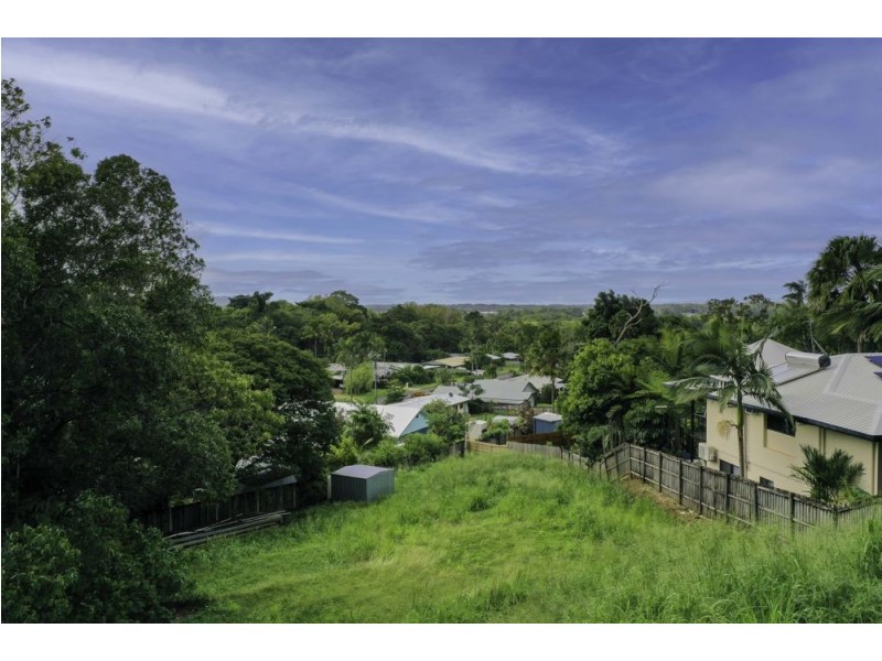26 Bena Street, Smithfield QLD 4878