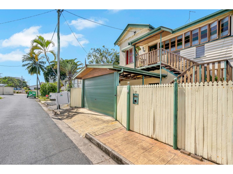 17 Warrego Street, Parramatta Park QLD 4870