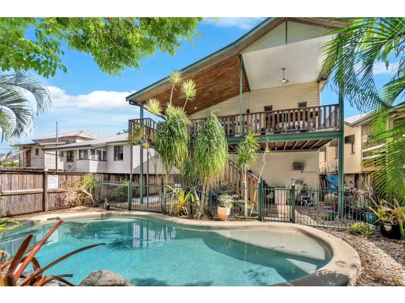 17 Warrego Street, Parramatta Park QLD 4870