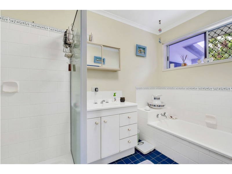 168 Jensen Street, Edge Hill QLD 4870