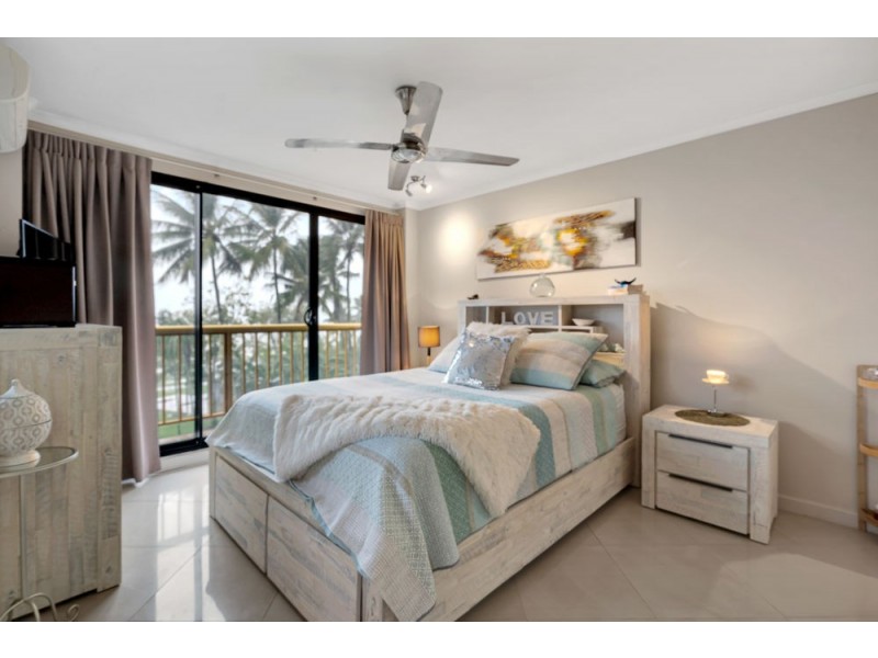 23/249 Esplanade, Cairns North QLD 4870
