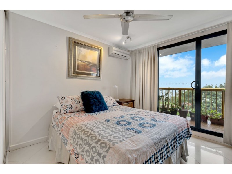 23/249 Esplanade, Cairns North QLD 4870