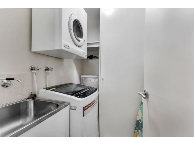 1406/2 Greenslopes Street, Manunda QLD 4870