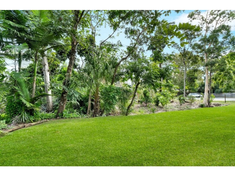 9/4-5 Hollett Close, Manunda QLD 4870