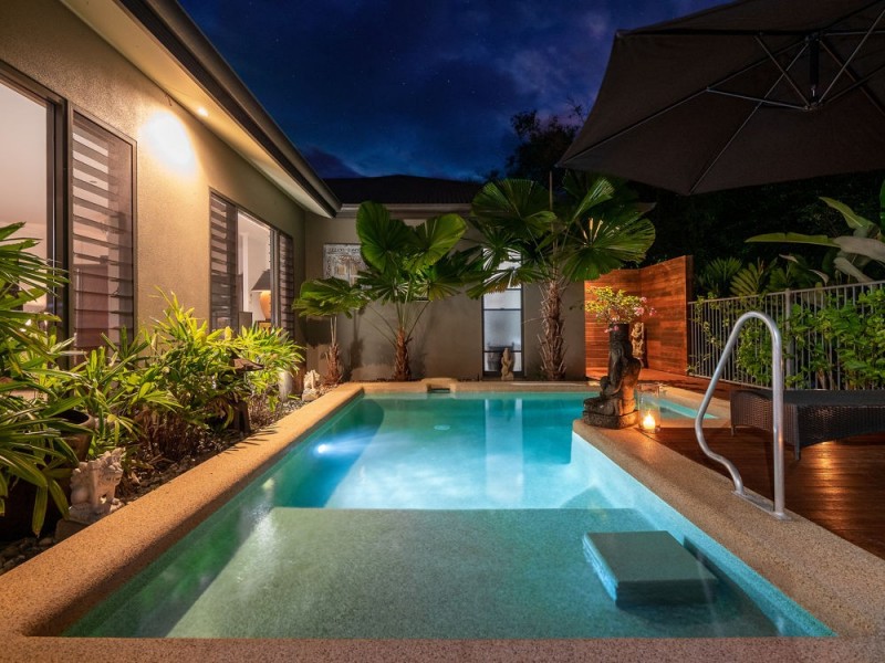 28 Muller Street, Palm Cove QLD 4879
