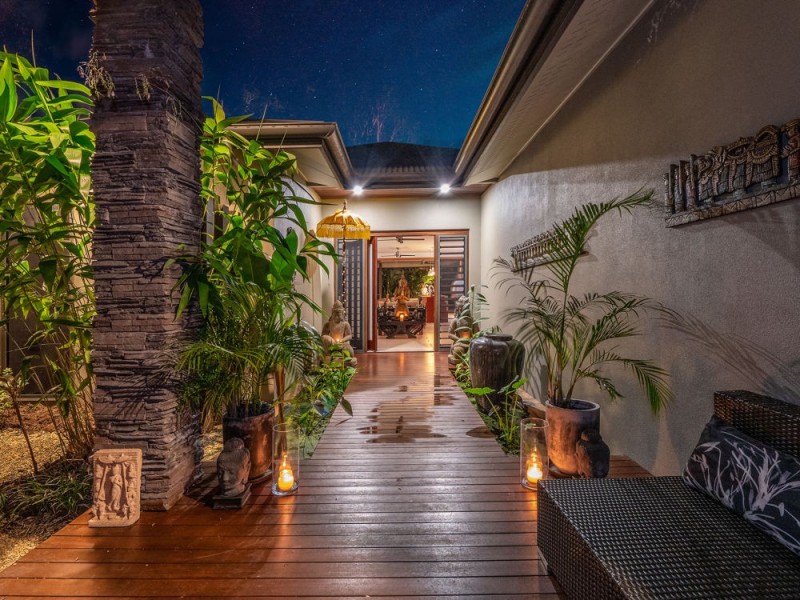28 Muller Street, Palm Cove QLD 4879