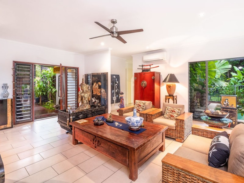 28 Muller Street, Palm Cove QLD 4879