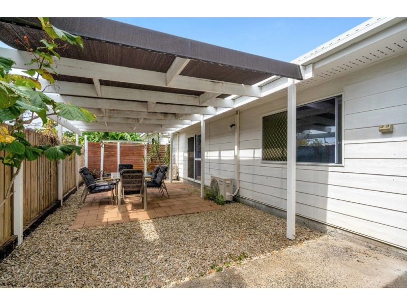 41 Mayers Street, Manoora QLD 4870
