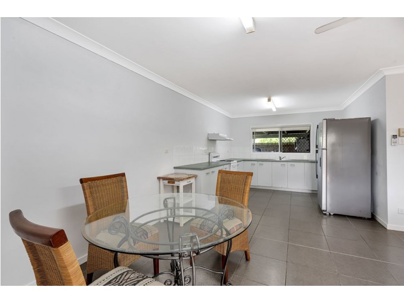 41 Mayers Street, Manoora QLD 4870