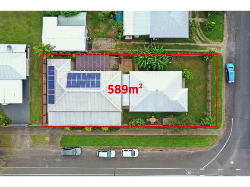 41 Mayers Street, Manoora QLD 4870