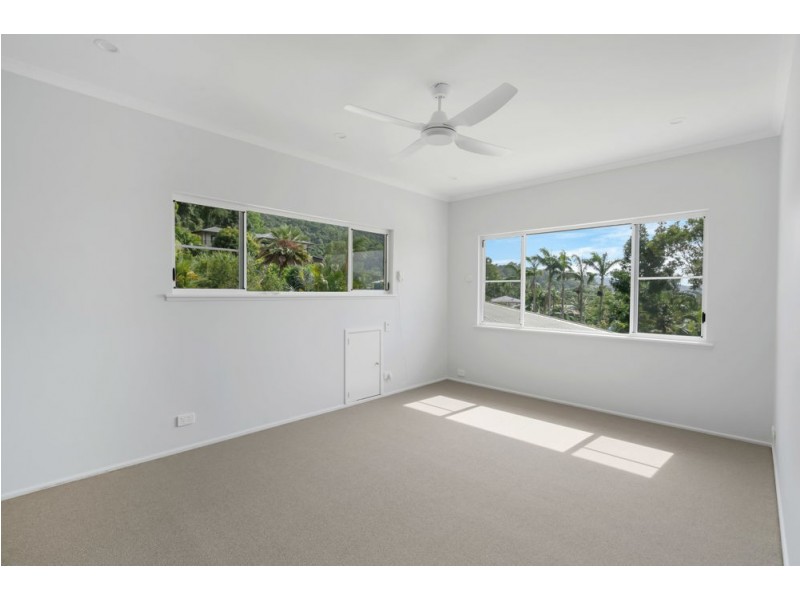 17 Minerva Avenue, Mooroobool QLD 4870