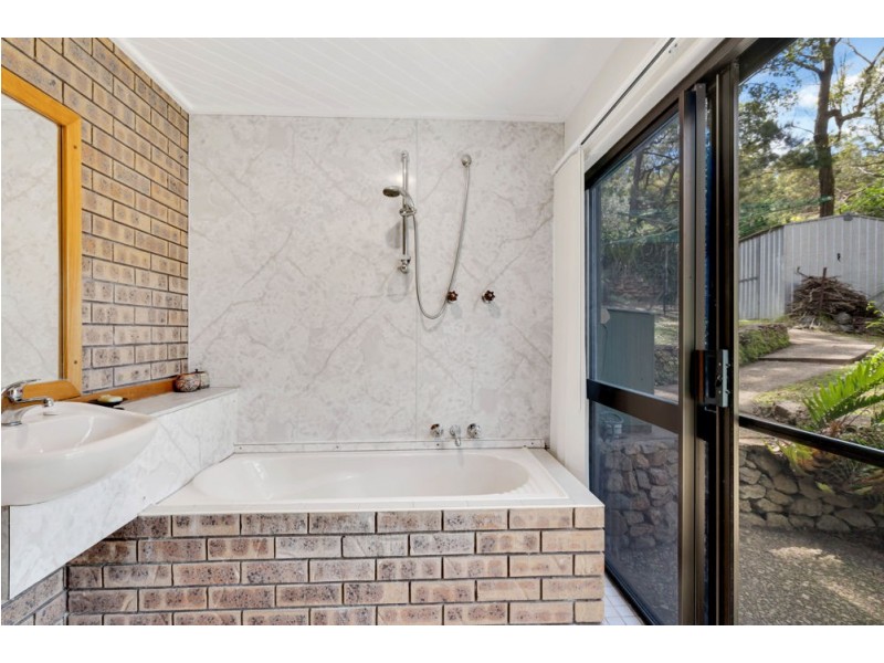 6 Edith Street, Herberton QLD 4887