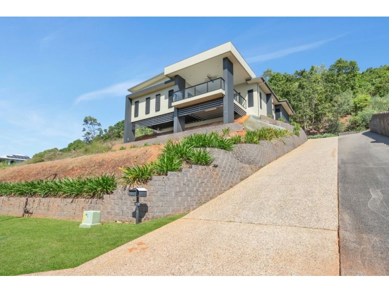 12 Sunbird Drive, Woree QLD 4868
