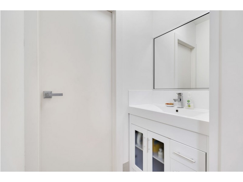 2/1 Savaii Close, Palm Cove QLD 4879