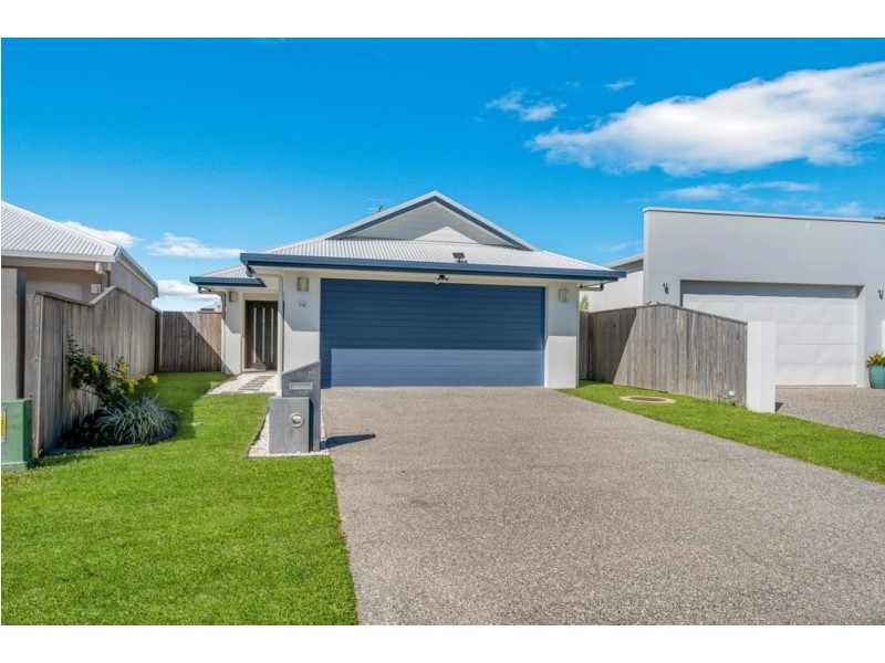 10 Coxswain Place, Trinity Beach QLD 4879