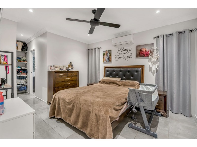 10 Coxswain Place, Trinity Beach QLD 4879