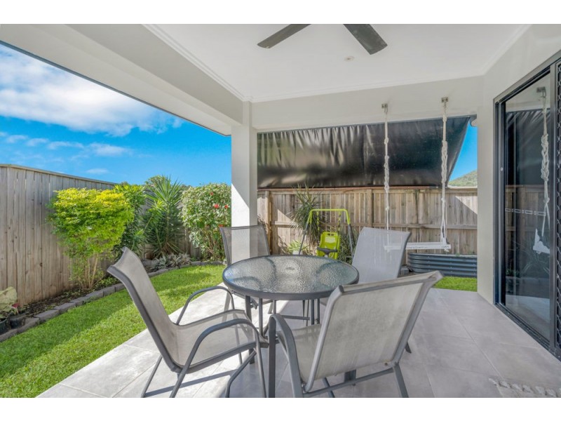 10 Coxswain Place, Trinity Beach QLD 4879