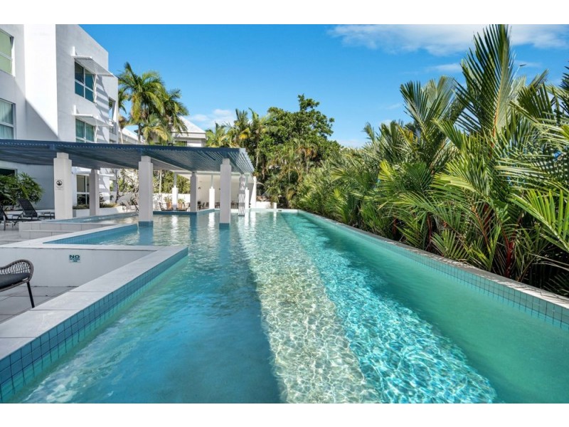 7/201 Lake Street, Cairns North QLD 4870