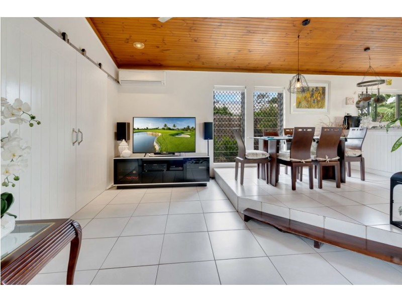 3 Roslyn Close, Yorkeys Knob QLD 4878