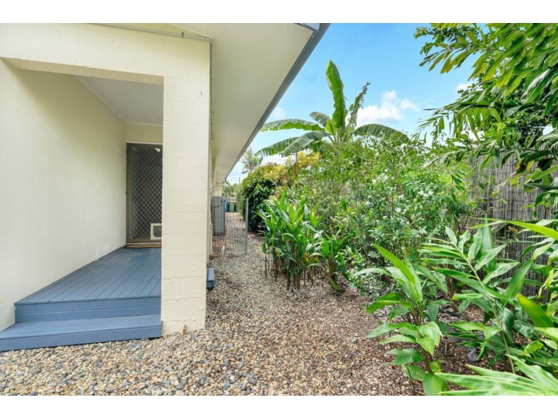 3 Roslyn Close, Yorkeys Knob QLD 4878