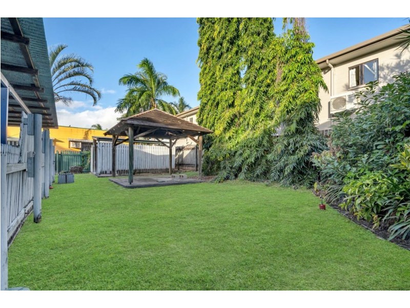 3/3 James Street, Cairns North QLD 4870