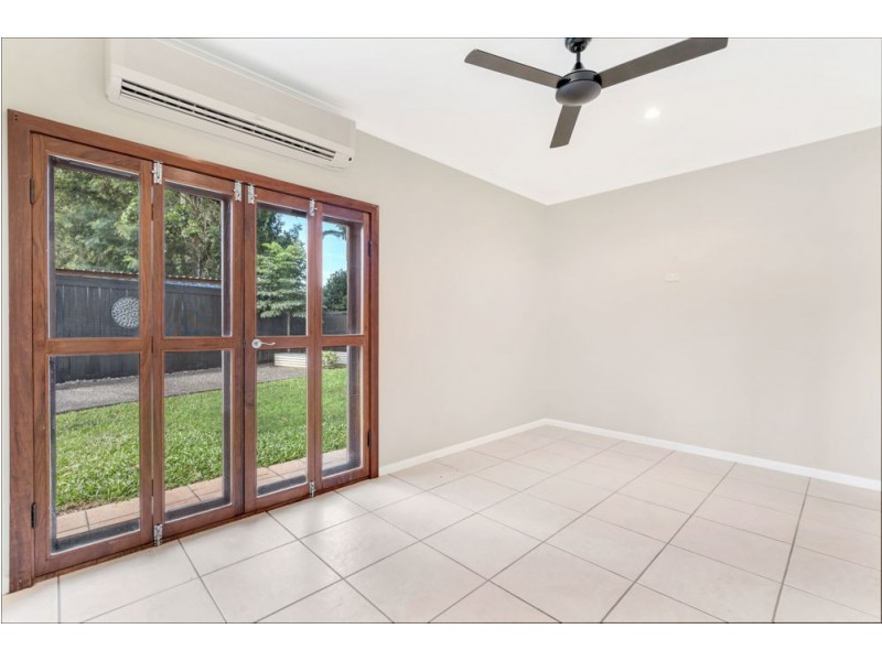 38-40 Bramble Street, Clifton Beach QLD 4879