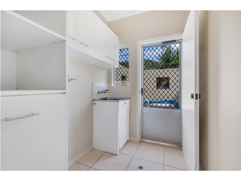 38-40 Bramble Street, Clifton Beach QLD 4879