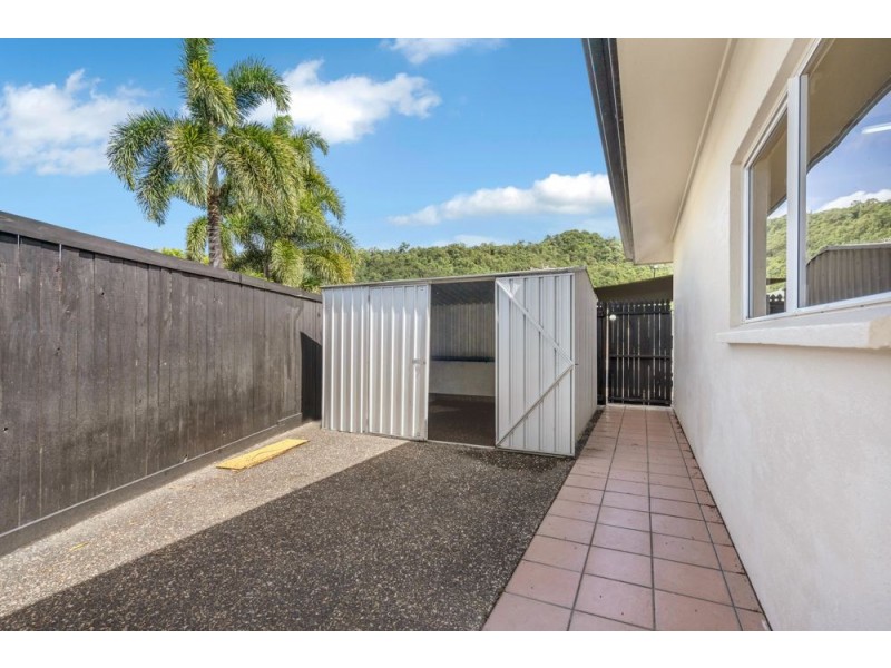 38-40 Bramble Street, Clifton Beach QLD 4879