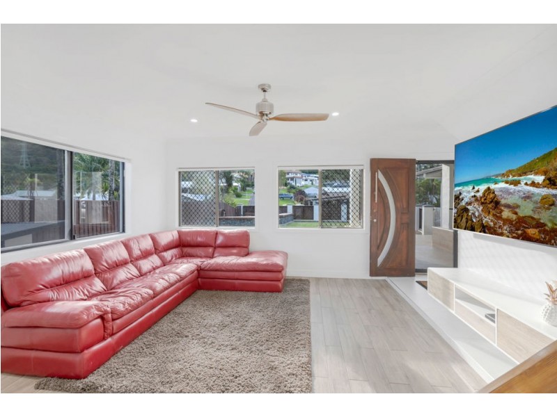 45 Currawong Street, Bayview Heights QLD 4868