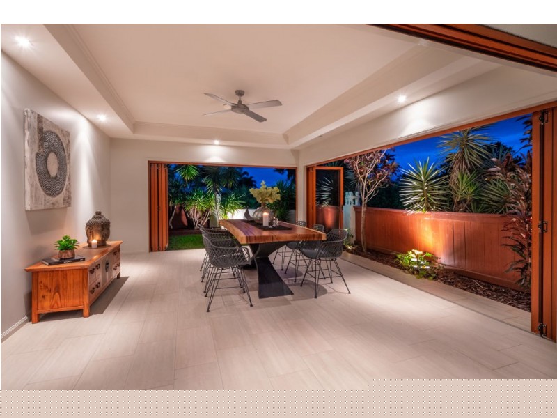 1 Wirrega Close, Caravonica QLD 4878