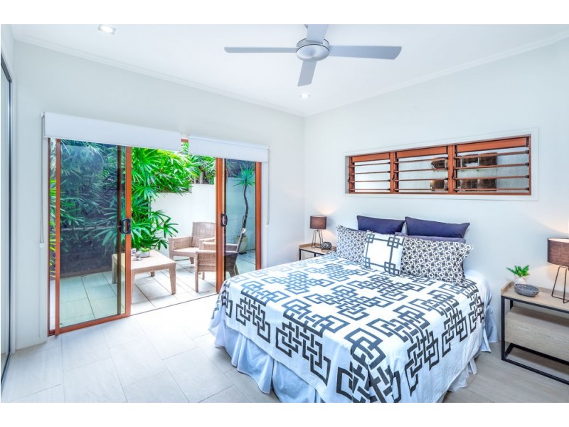 1 Wirrega Close, Caravonica QLD 4878