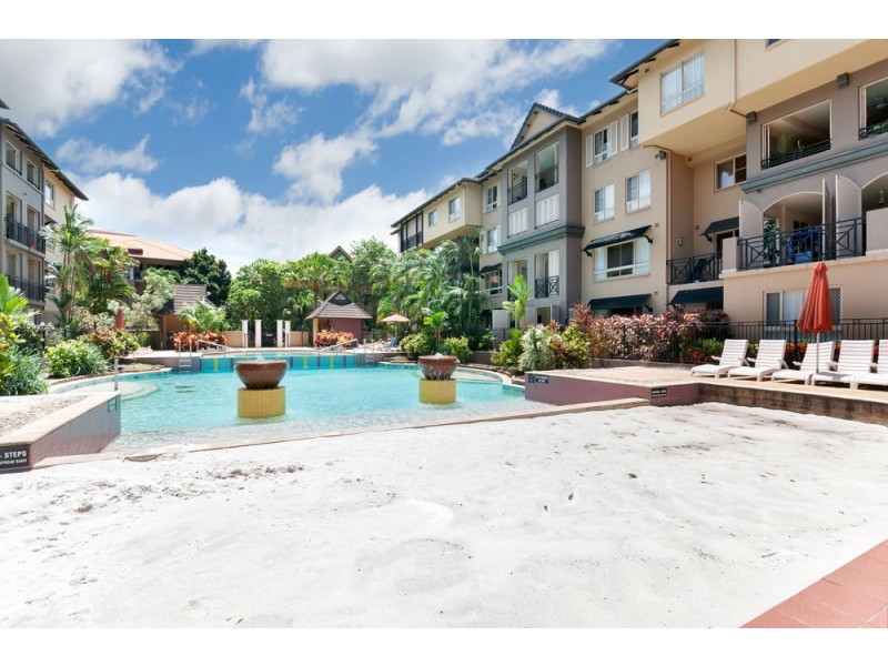 1506/2-10 Greenslopes Street, Cairns North QLD 4870