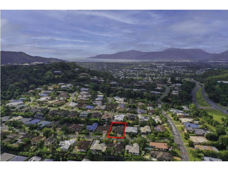8 Everglade Rise, Brinsmead QLD 4870