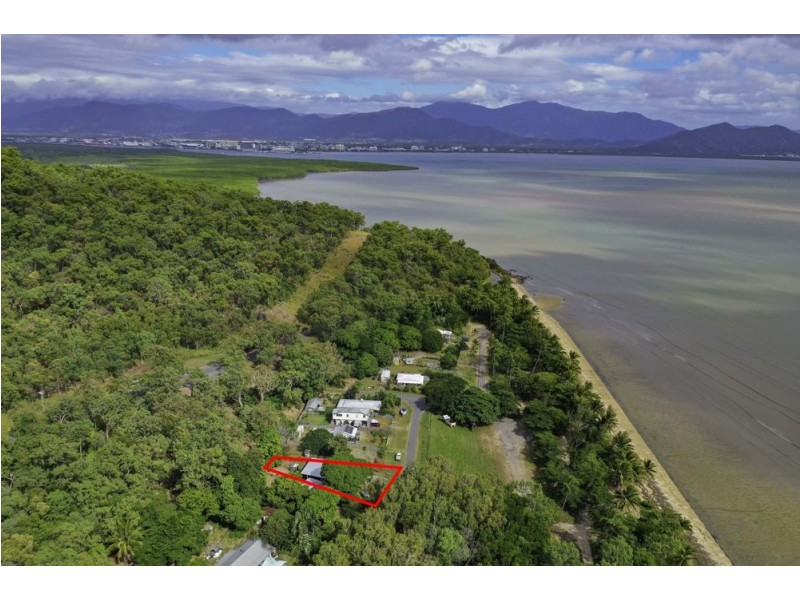 10 Sandpiper Street, East Trinity QLD 4871